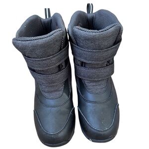 Target Black & Gray Thermolite Winter Boots, Boys Size 5